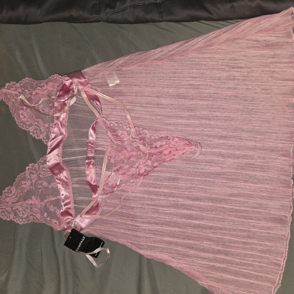 Elegant Pink Lace Chemise w/Thong